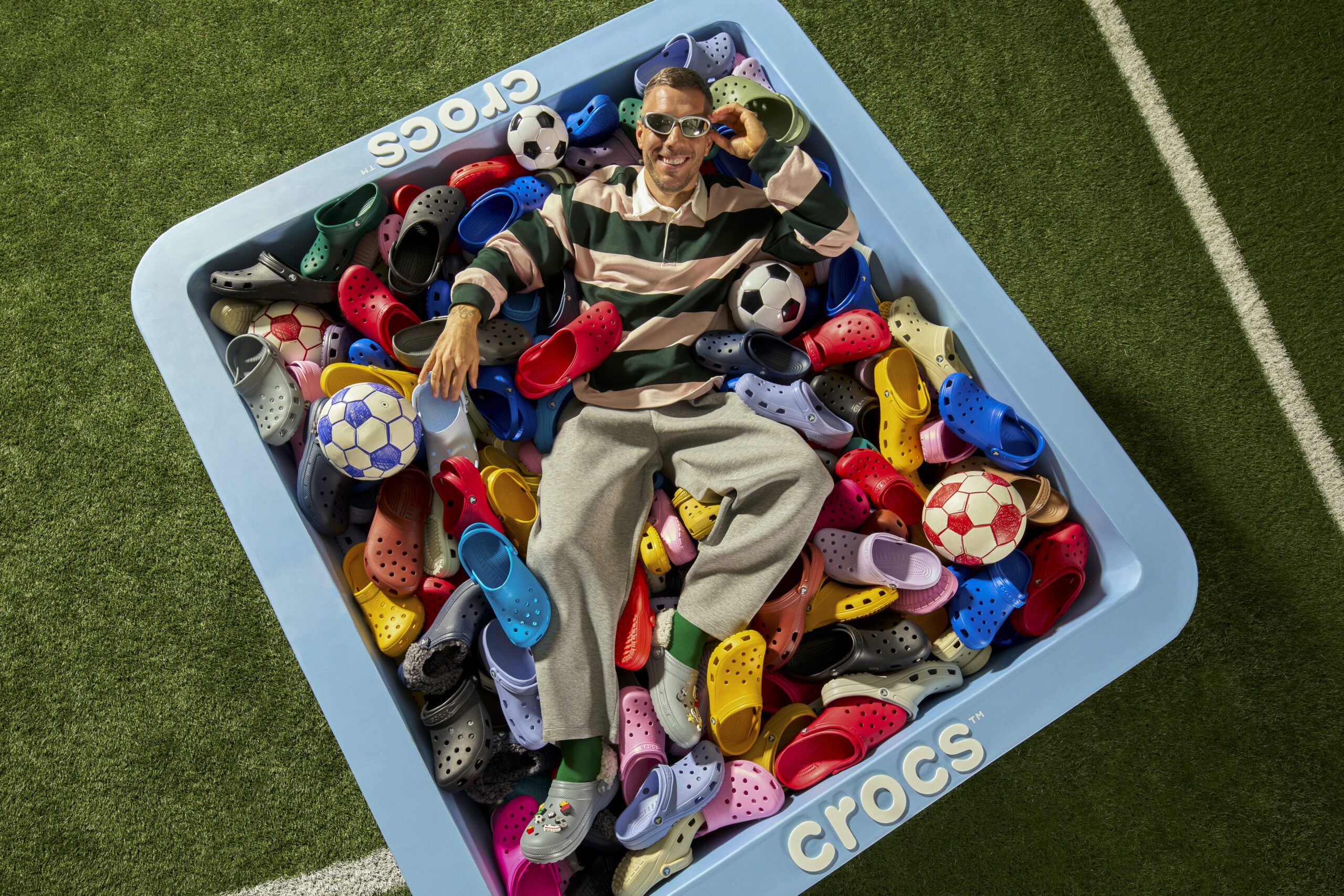 25-11-06_Crocs_Legends_Podolski_Croc_Pit_1524_kk (1)